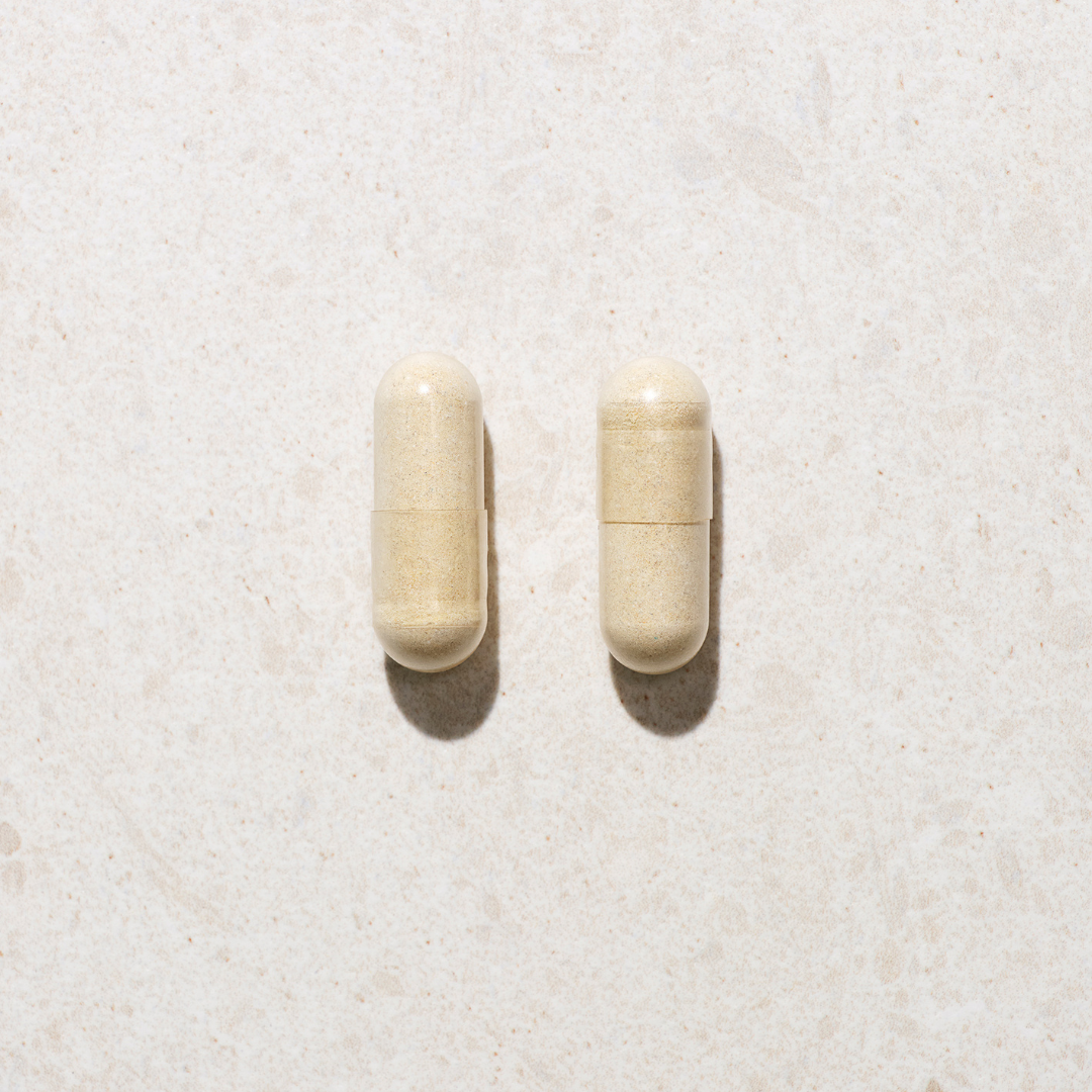 Veganske kapsler fyldt med urter, vitaminer og mineraler - naturlige kosttilskud uden tilsætningsstoffer - Sandvig Pharma