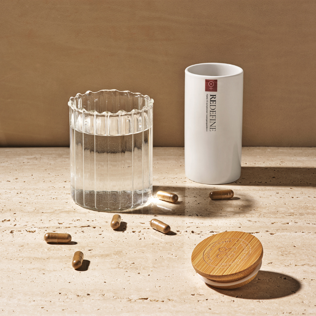 Krukke - veganske kapsler - REDEFINE til overgangsalder - naturlige kosttilskud uden tilsætningsstoffer - Sandvig Pharma